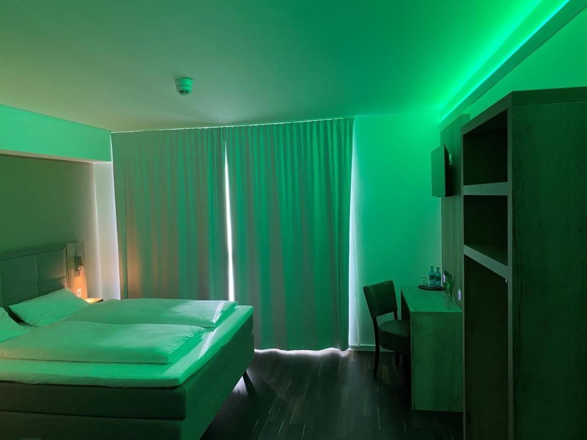 Hotel B4 拉恩河畔林堡 外观 照片